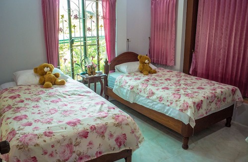 Ayutthaya House | Loy Manee House