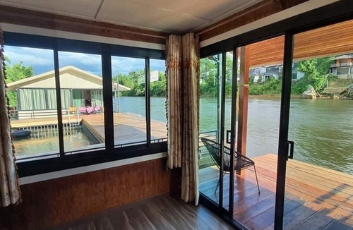 Tha Sao Resort | Riverside Hill Resort & Restaurant