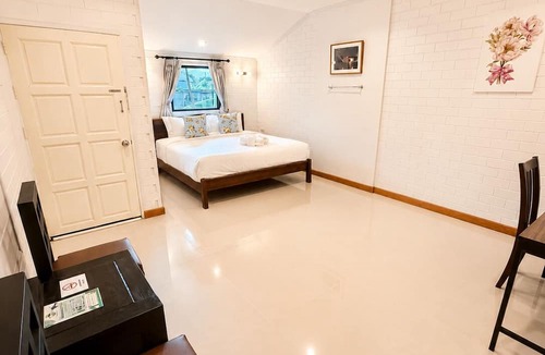 Chumphon Hotel | Kenikar Raintree Resort Chumphon