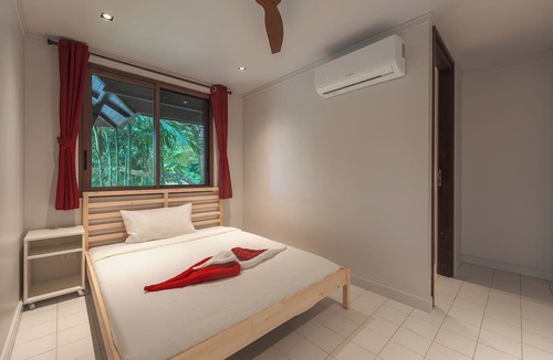 Pa Klok Villa | Sunrise 7BR Luxe Villa Sea View V151
