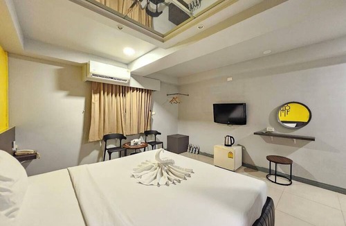 Danok Hotel | Hollywood Dannok Hotel
