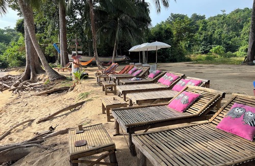 Ko Yao House | Three ladies