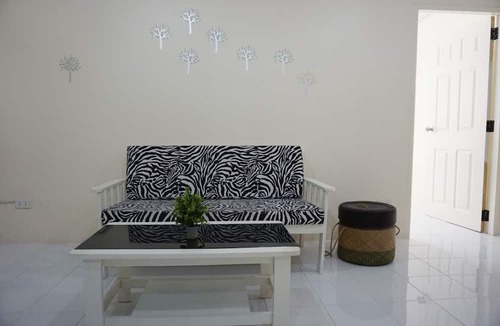 Ko Lanta Hotel | Na Vela Village - Adults Only