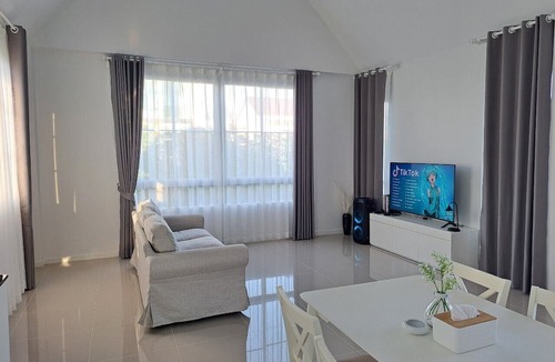 Pong Ta Long Villa | Rocky Pool Villa Khaoyai