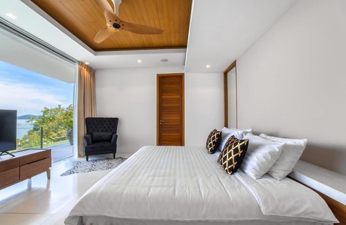 Wichit Villa | Luxury Villa Skyfall Phuket Ocean View