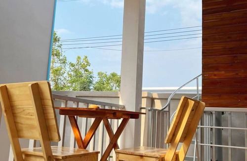 Koh Lan Hotel | Samanta By The Hill