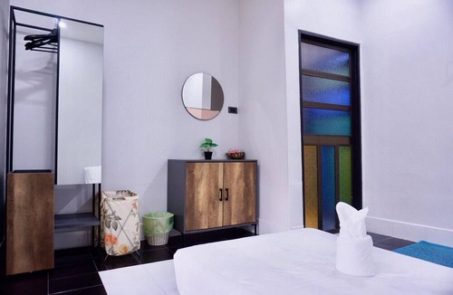 Hat Yai House | P'Ja House