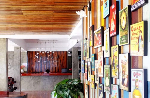 Mae Ram Phueng House | The best 3-star hotel in Bang Saphan located right next to Mae Ram Phueng Beach