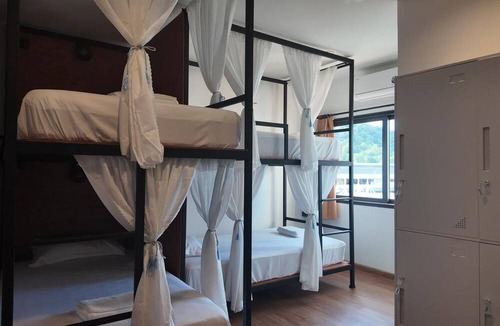 Ban Lo Long Hostel | Blend Hostel