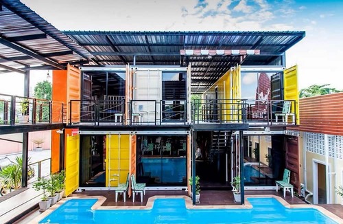 Chumphon Hotel | Retro Box Hotel