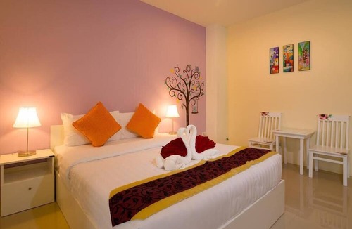 Ranong Hotel | Petch Ranong at Town