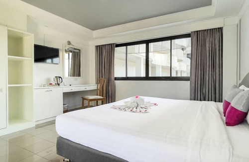 Trang Hotel | Rua Rasada Express