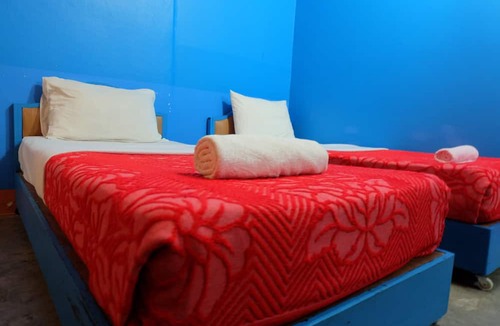 Ban Thum Hotel | B&B House & Hostel