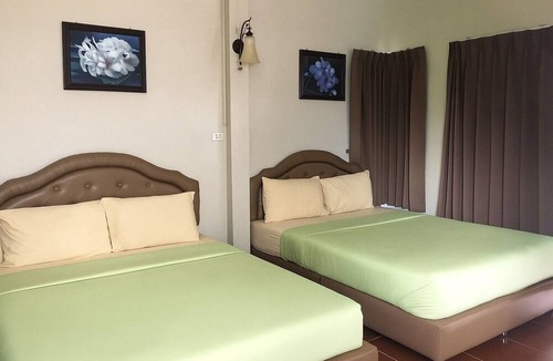 Khlong Khut Hotel | Peai Ta Lea Resort