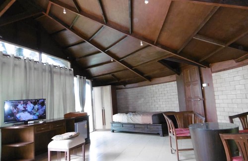 Khuk Khak Beach Hotel | Holiday Home Khuek khak