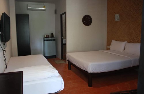 Khanom Hotel | Bamboo Resort