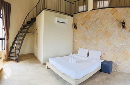 Nakhon Sawan Hotel | WangPla Villa Resort