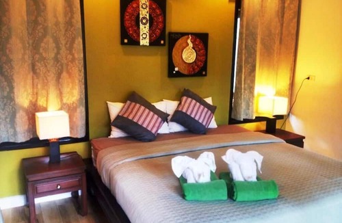 Khuk Khak Beach Apartment | Villa Chaya