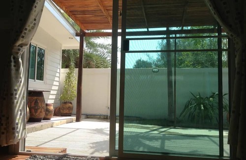 Hat Chao Samran House | Ban Pak Pon