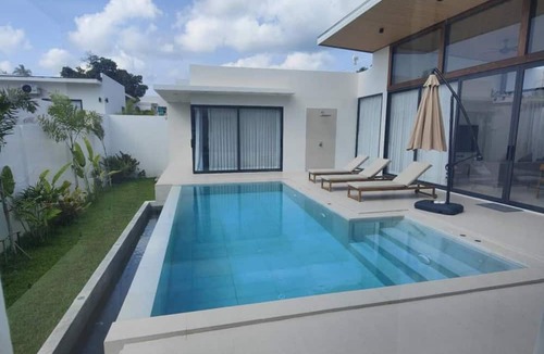 Nong Chaeng Villa | Samui Luxury villas-BySamui Rental