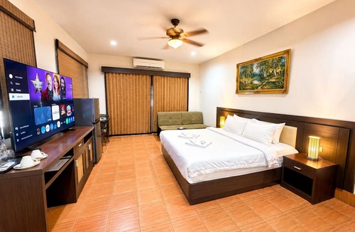 South Pattaya Apartment | Relax Corner Jomtien – Spacious Studio with Balcony
