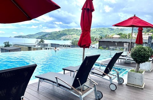 Patong Apartment | Studio Apartments With Shared Pool Near Patong Beach