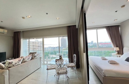 Na Kluea Apartment | Residence Veranda By Thita