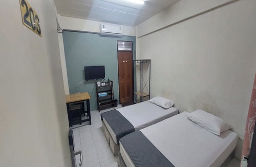 Dok Mai Apartment | Sukhum Mega Bangna Guest House