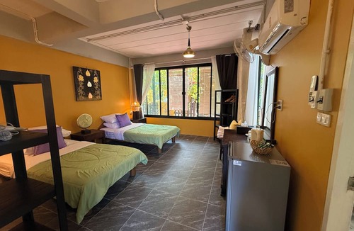Sam Roi Yot House | Golden Mango House