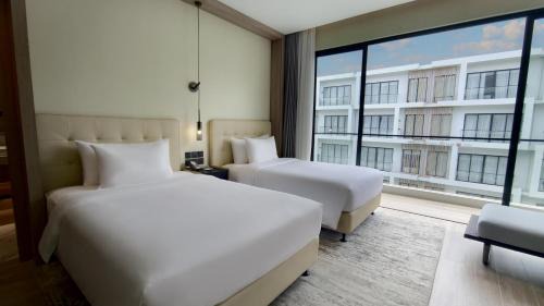Choeng Thale Hotel | Radisson Resort Layan Phuket