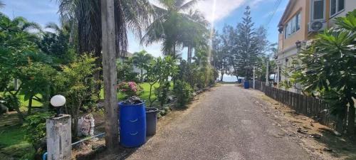 Huai Yang House | The Rich Instantly Home
