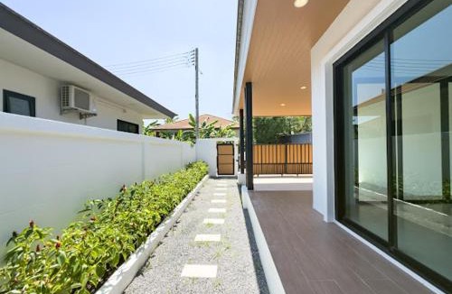 Pa Klok House | Breezy Garden House Phuket