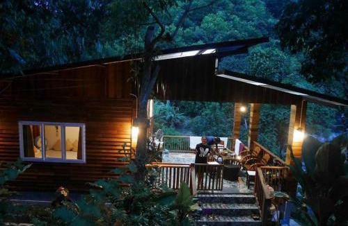 Ron Phibun Resort | Baanmon Camping บ้านม่อนแค้มปิ้ง ร่อนพิบูลย์ นครศรีธรรมราช