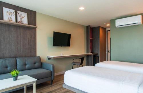 Chachoengsao Hotel | บีบี กลาสเฮ้าส์ ฉะเชิงเทรา2 BB Glass House Chachoengsao Hotel