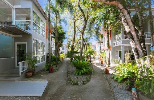 Chalong Hotel | The One Cozy, Phuket