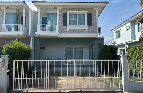Bang Phli Apartment | Cozy house Near Airport