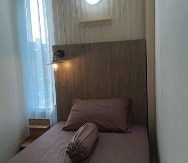 Talat Yai Hotel | ขุนโลหะ K̄hun loh̄a