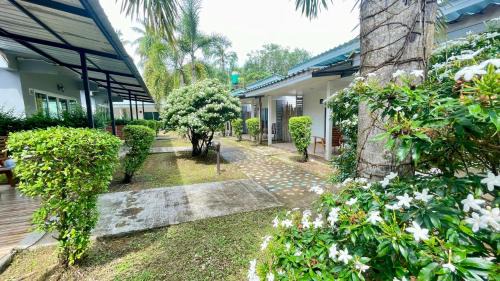 Ko Mook Resort | Smile Resort Koh Mook