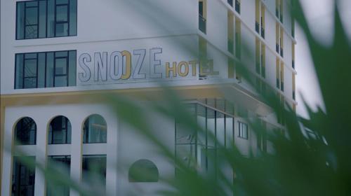 Don Hua Lo Hotel | Snooze Hotel Amata - สนูซ โฮเทล อมตะนคร
