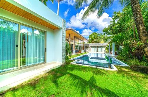 Bang Tao Villa | Deluxe Villas Phuket Free Airport Pickup from 7 days