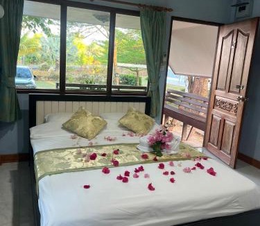 Kapoe Resort | Saengchan Home Stay
