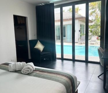 Cherngtalay Villa | Beautiful villa walking distance from Bangtao Beach