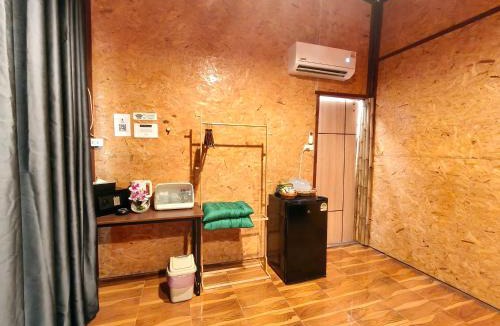 Ko Lanta Bed & Breakfast | Laeley 1,000 miles resort