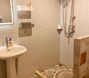 Wichit Apartment | SUNSET VILLAGE seashore Ao Yon & Kao Khad beaches without big waves