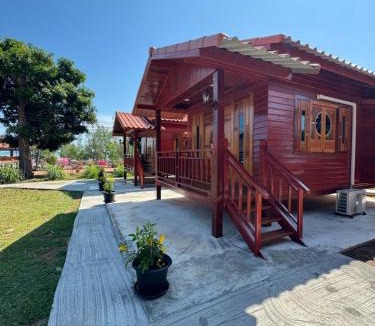 Ko Lanta Ski Chalet | Lamphu Resort Koh Lanta at Lanta Old Town