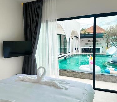 Racha Thewa Resort | Skyline Resort