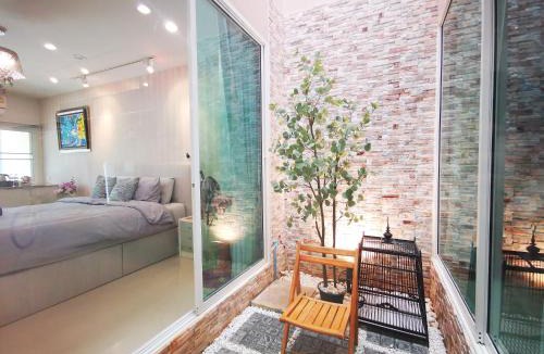 Downtown Krabi Apartment | Home Base at Krabi