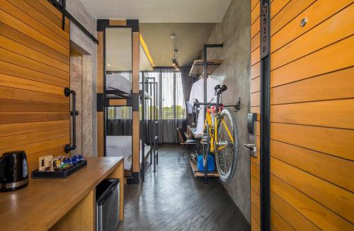 Saen Suk Hotel | Wheeler Bed &Bike