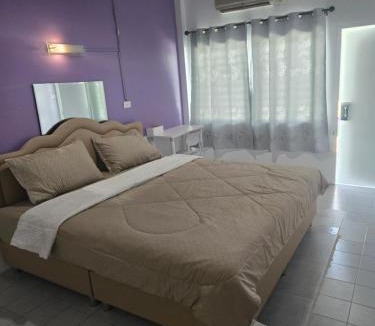 Sena House | Khao Ban Eings