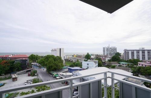 Ban Bang Saen Hotel | The Kite Hotel Bangsaen by Koko